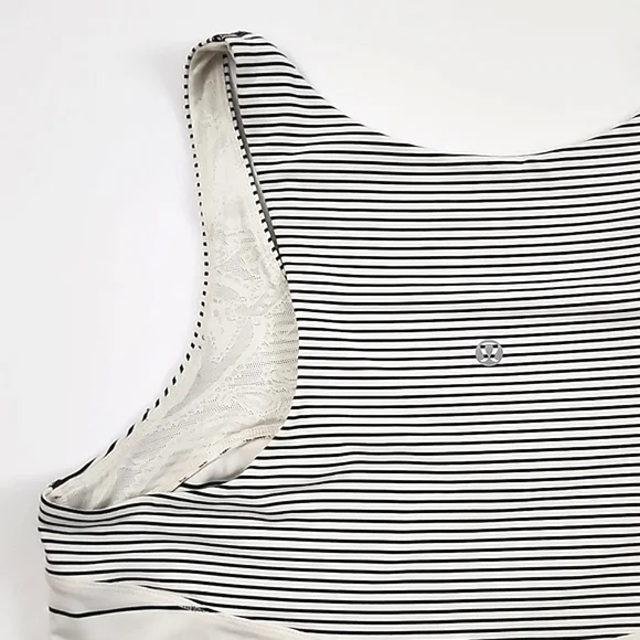 Lululemon Women's Racerback White Black Pin Striped Tank Top Stretch Size 6/8 - Picture 6 of 12